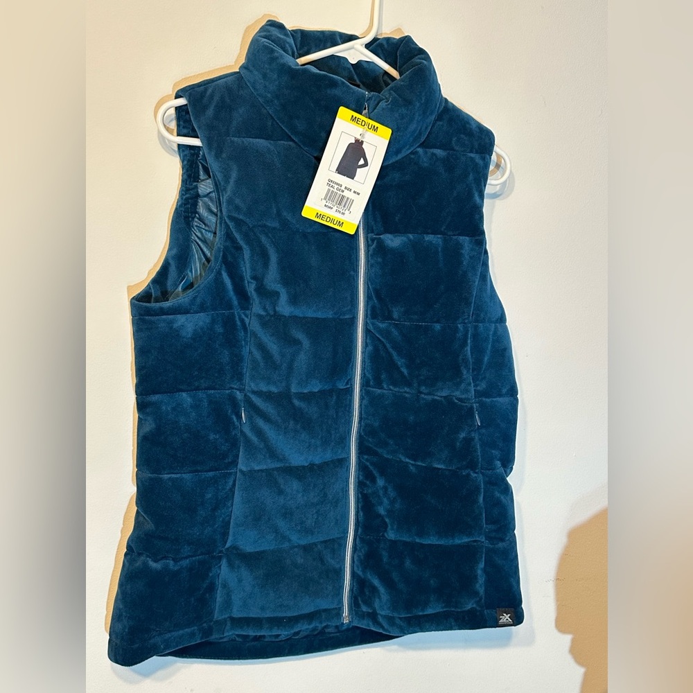 NWT ZeroXPosur Teal Winter Vest